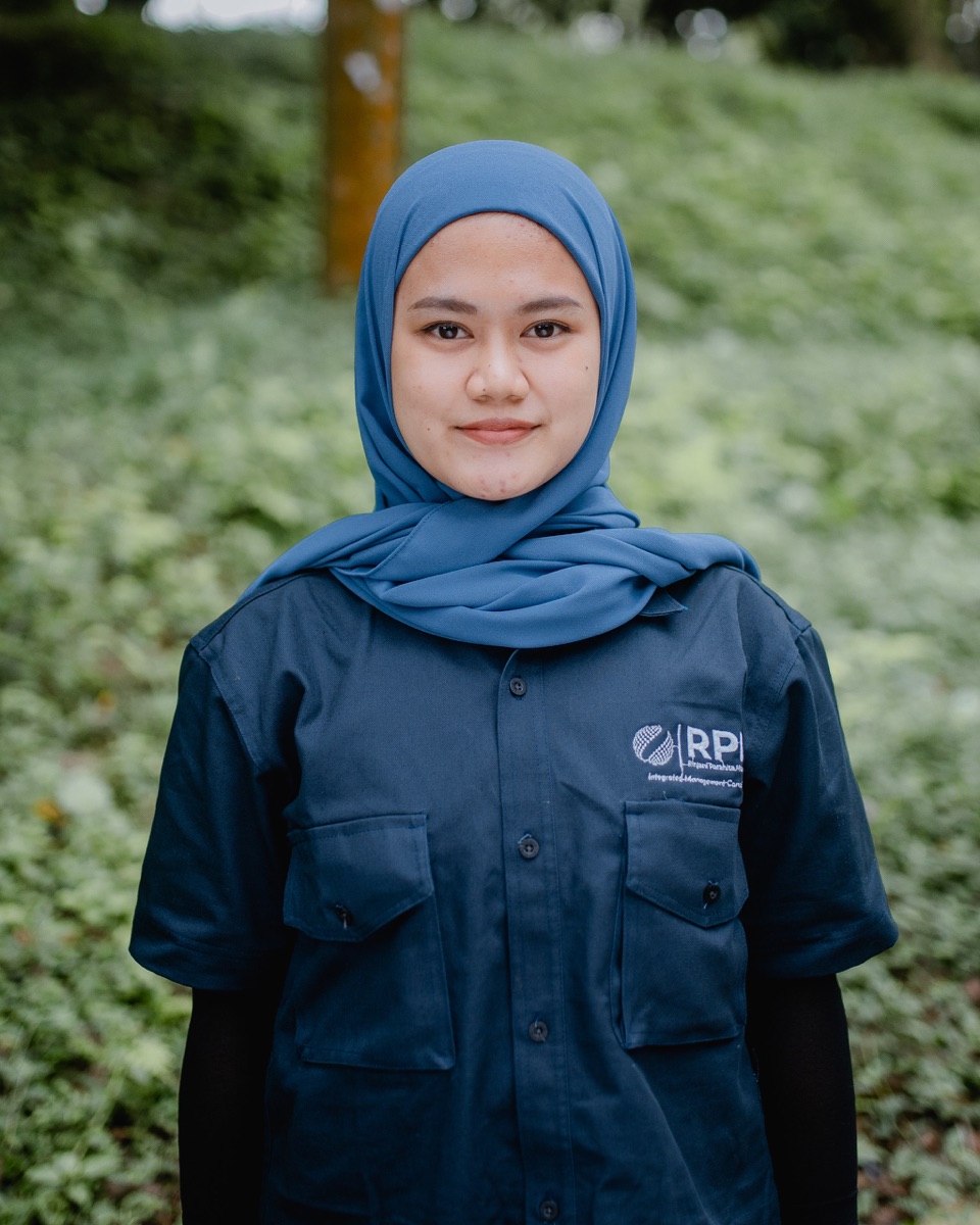 Shinta Mutiara S