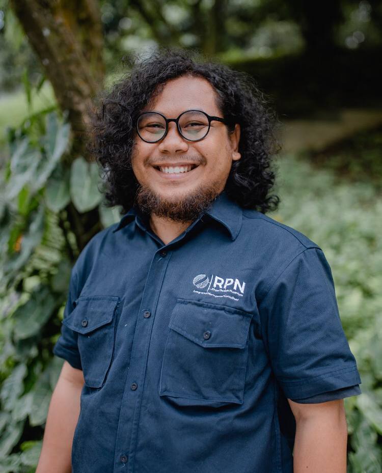 Aswin Rahadian, S.Hut, M.Si., TCA., P.hD